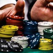 How to diagnose a compulsive gambler?